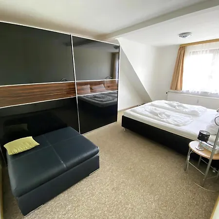 Apartament Holiday Near The Hexentanzplatz